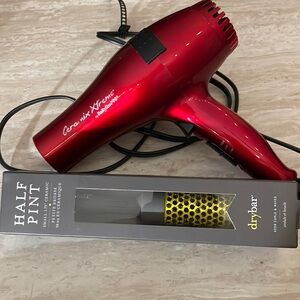 Round brush and blow dryer combo
